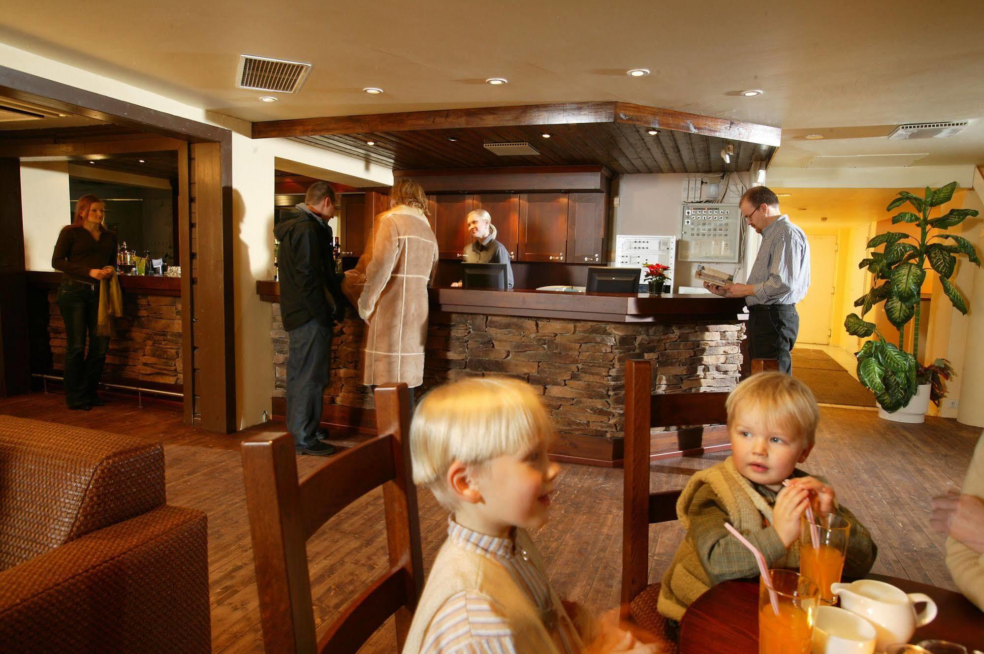 Lapland Hotels Bear'S Lodge Sinettä Esterno foto